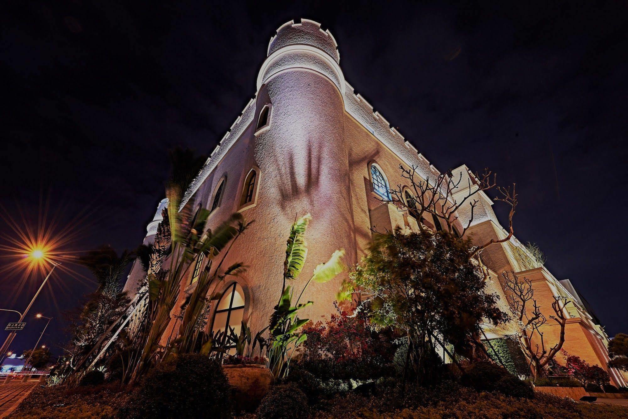 The Castle Ballet Taichung A Boutique Hotel Exterior photo